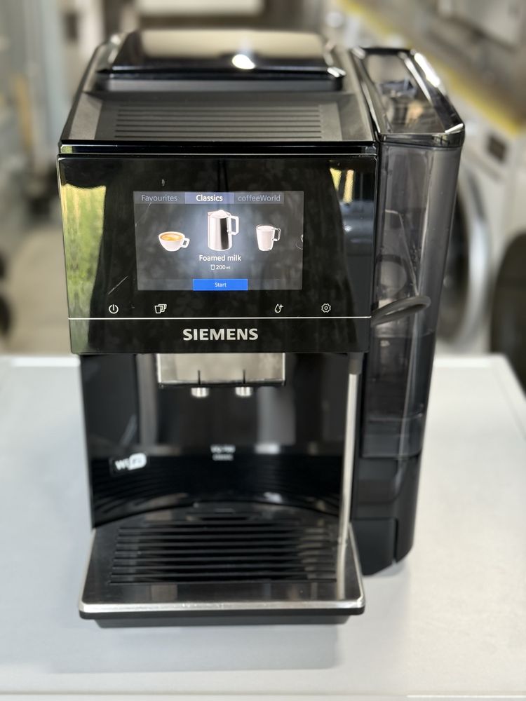 Кавомашина Siemens EQ700 TP703R09 кофемашина кофеварка siemens