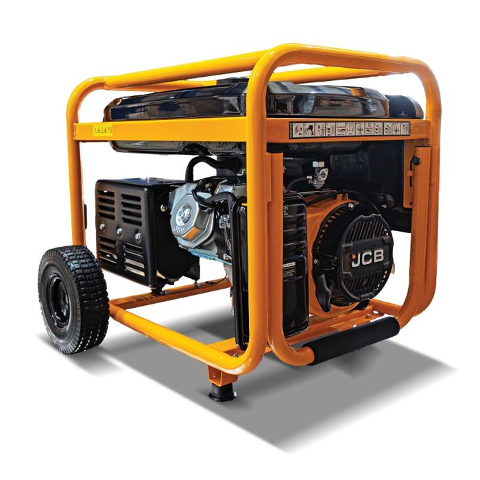 Agregat prądotwórczy  JCB 7.9KW - 3 fazowy (AVR, rozruch elektryczny)