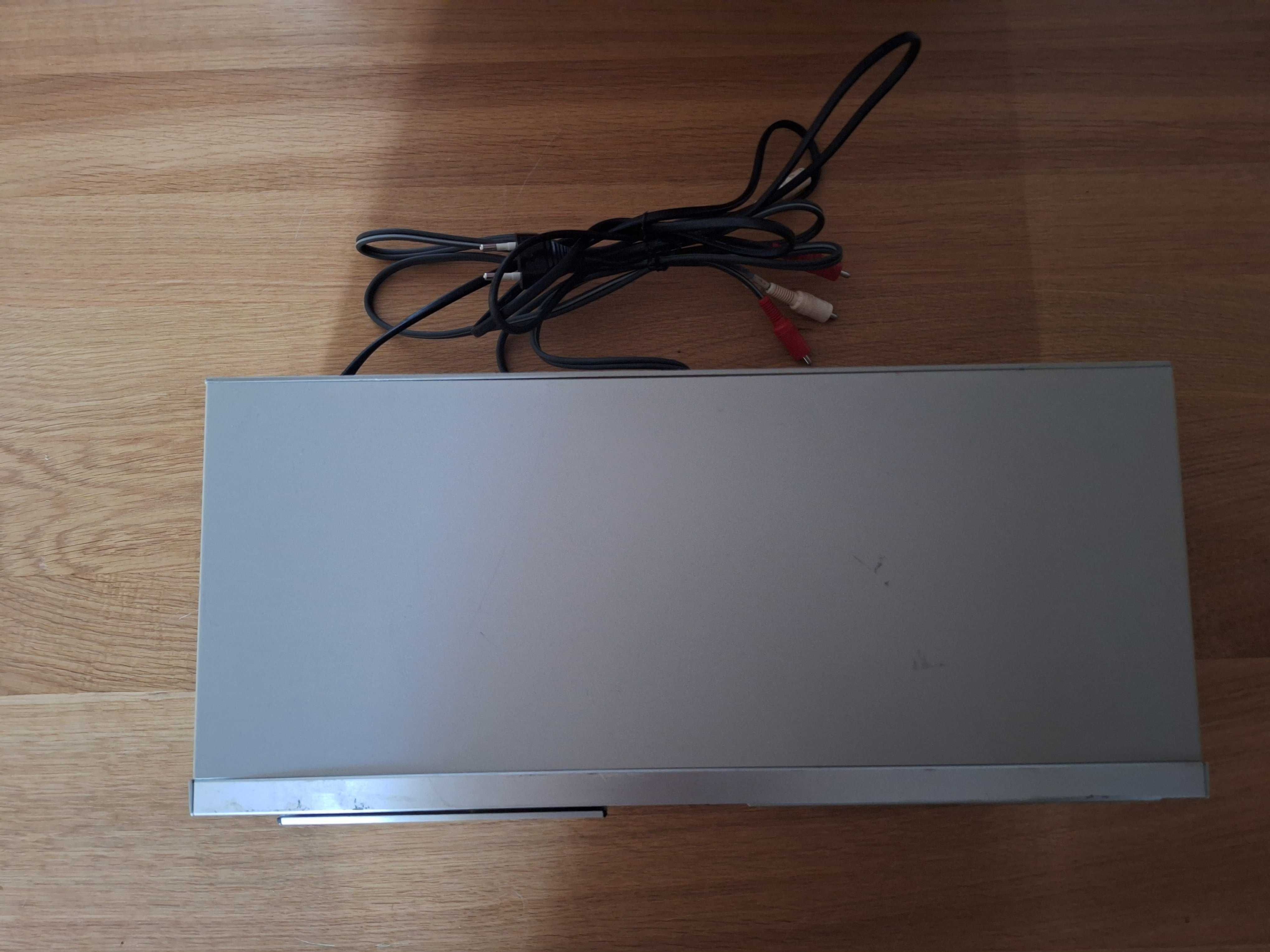 magnetofon deck Technics M205