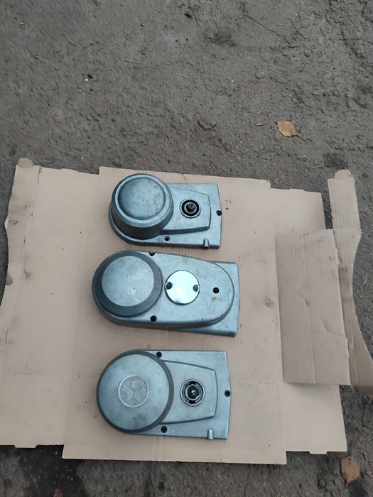 Права кришка двигуна Мінськ Минск