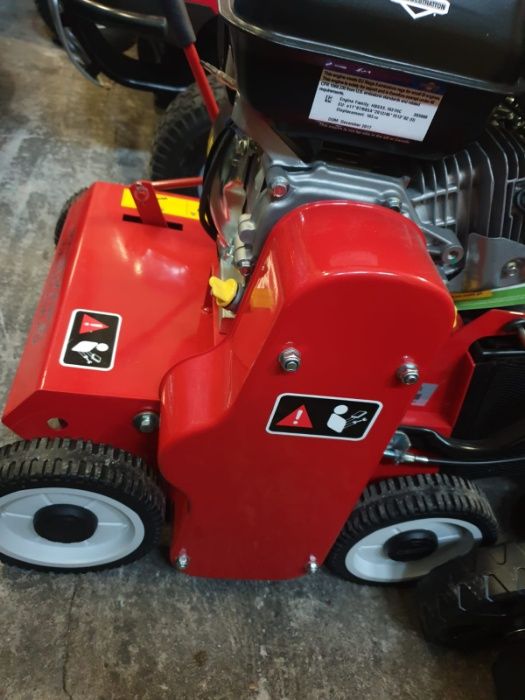 Wertykulator WB384RB weibang Gwarancja, Waga 46 kg, uchylne noże