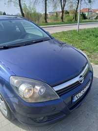 Astra H 2005r.1.4b do 2 czerwca 3800