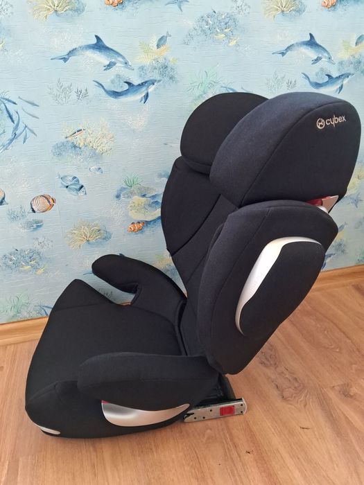 Детское чёрное автокресло модель – Сybex solution Q-3 Fix, (15-50кг).