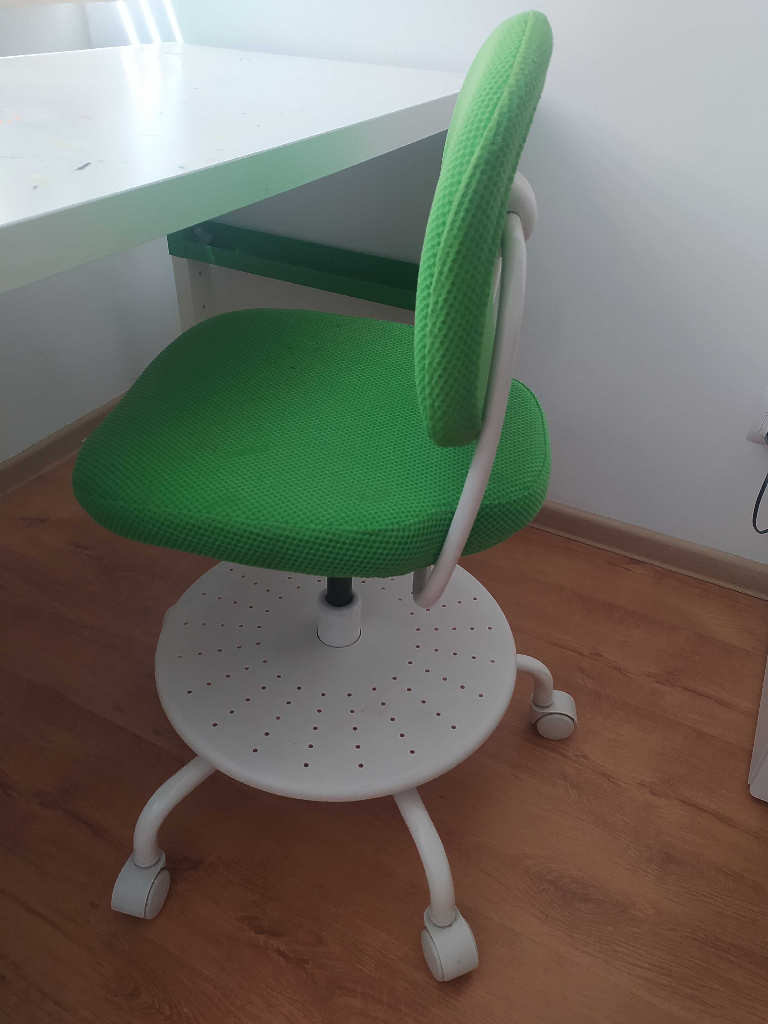 Biurko i krzesło Ikea