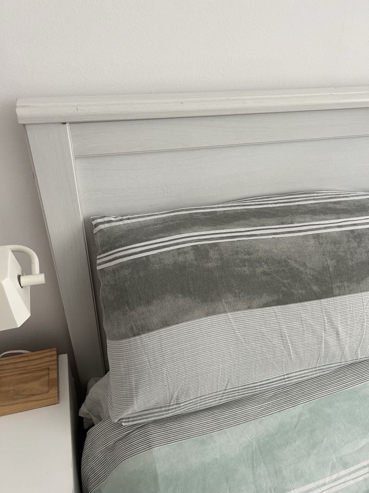 Cama de casal ikea 140cm