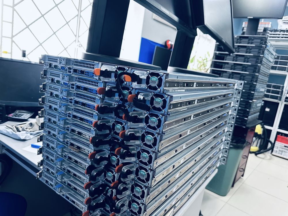 DELL Poweredge R640 4LFF + 2SFF