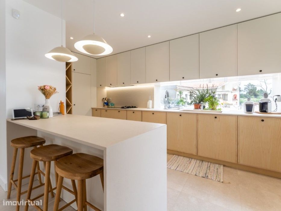 Moradia de charme entre a praia e o verde do Pinhal de Leiria em Sã...