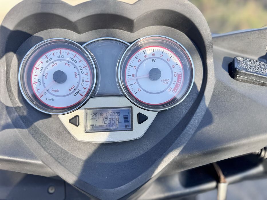 Mota Keeway Silverblade de 2015 com 12 mil km