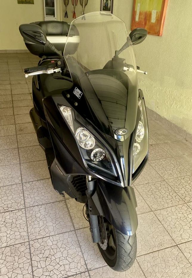 Downtown kymco. Moto 125 de 7/15 todas revisoes, optimo estado