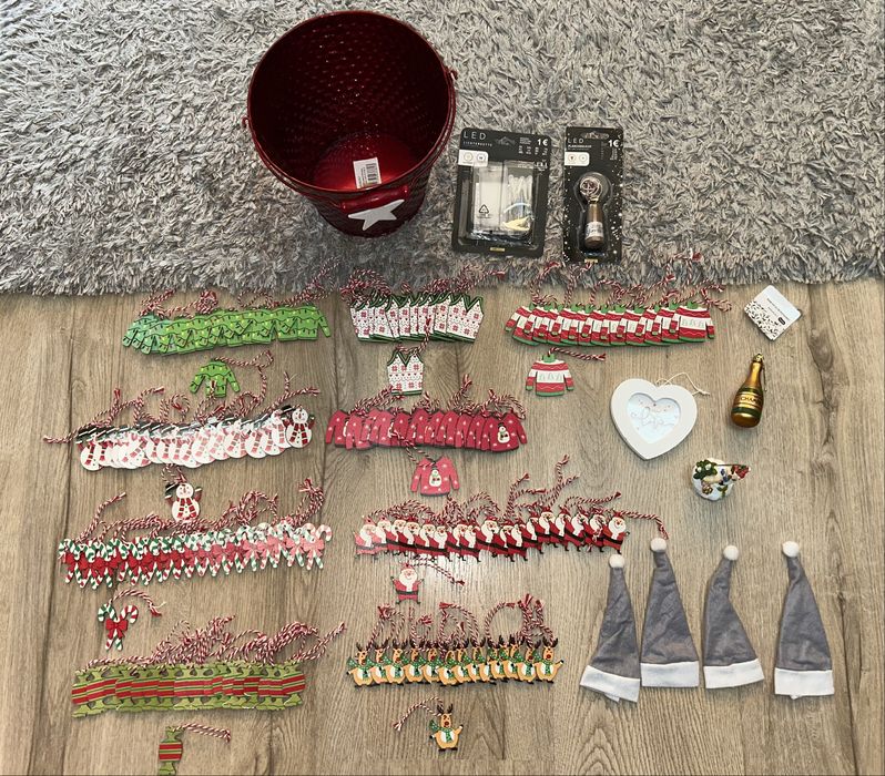 Ozdoby świąteczne , wiaderko świąteczne, lampki