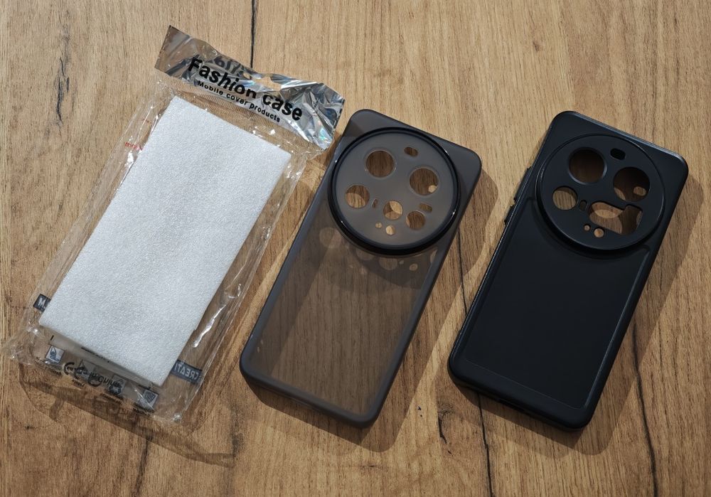 Xiaomi 15 Ultra  Etui Case 2szt jedno nowe.