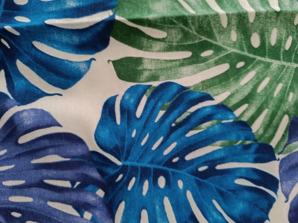 Peças de tecido estampado