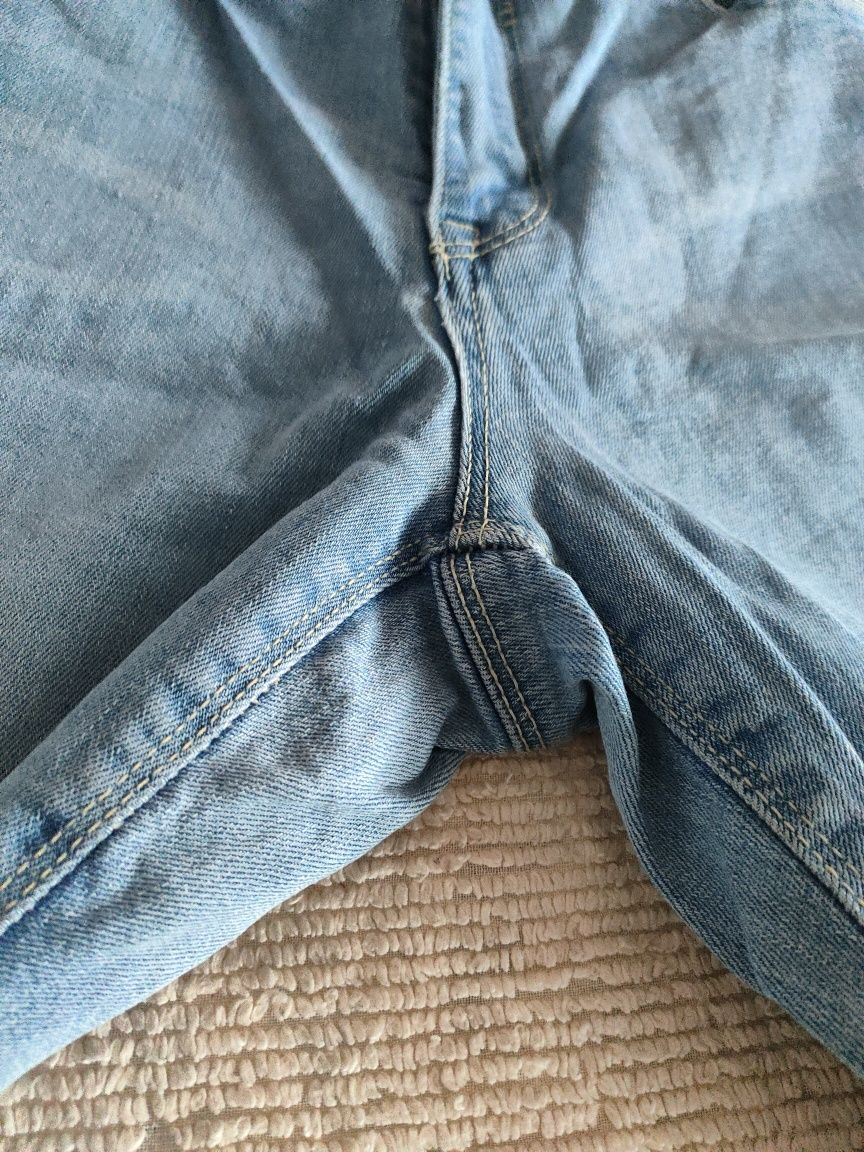 Spodnie jeansowe, jeansy Reserved 40