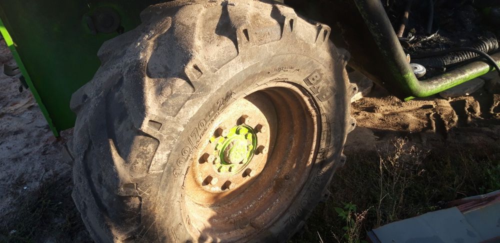 Felgi 24 szeroki rozmiar 400 pełne merlo lub case ich Manitou bez opon