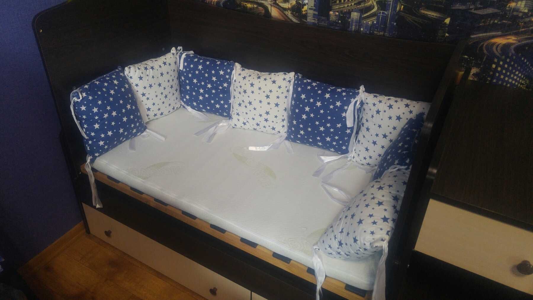 Подушки-Бортики в детскую кроватку 8 шт. + 1 подушка для сна