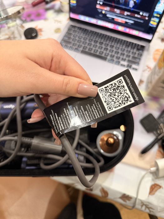 Dyson оригінал, практично не користувалась