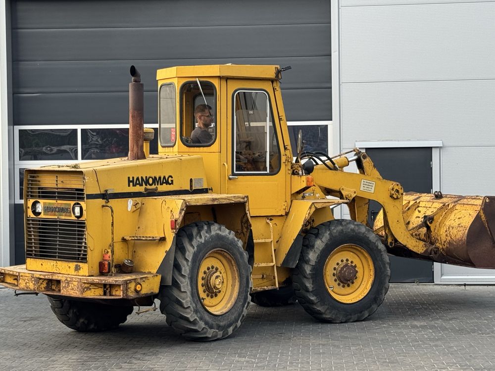 Hanomag 22 C ładowarka kołowa