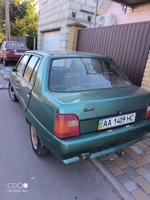 Таврія Славута інжектор