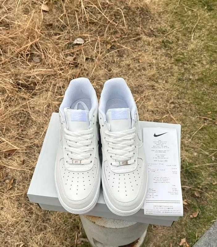 Nowe oryginalne buty Nike Air Force 1 Low '07 Białe R.45
