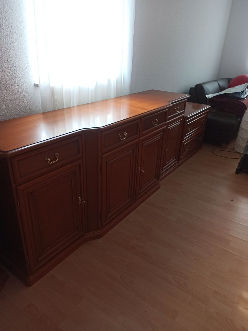 Zestaw mebli wloskich
