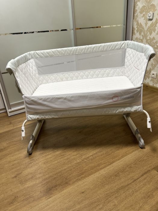 Ліжечко приставне