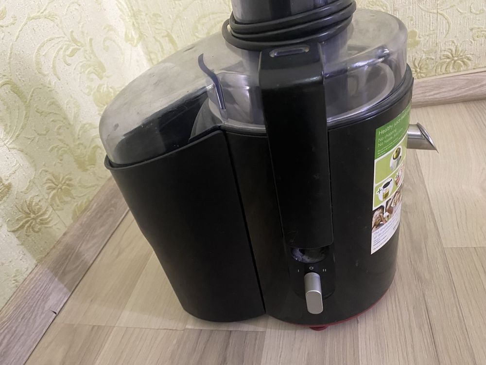 Продам соковыжималку Philips