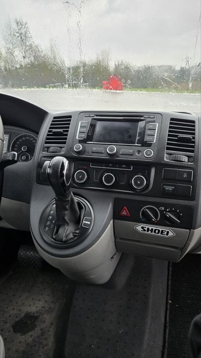 Магнитола Фольцваген T5 оригинал.