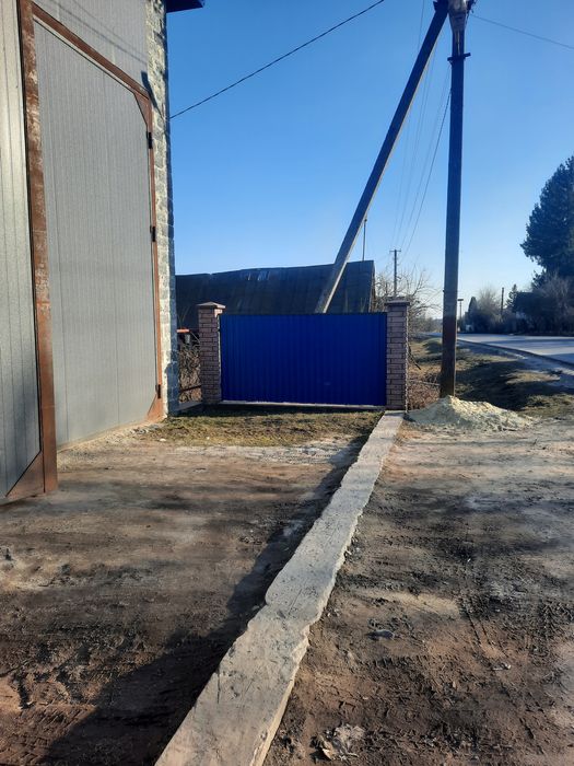 Продам будинок+працюючий бізнес СТО з обладнанням