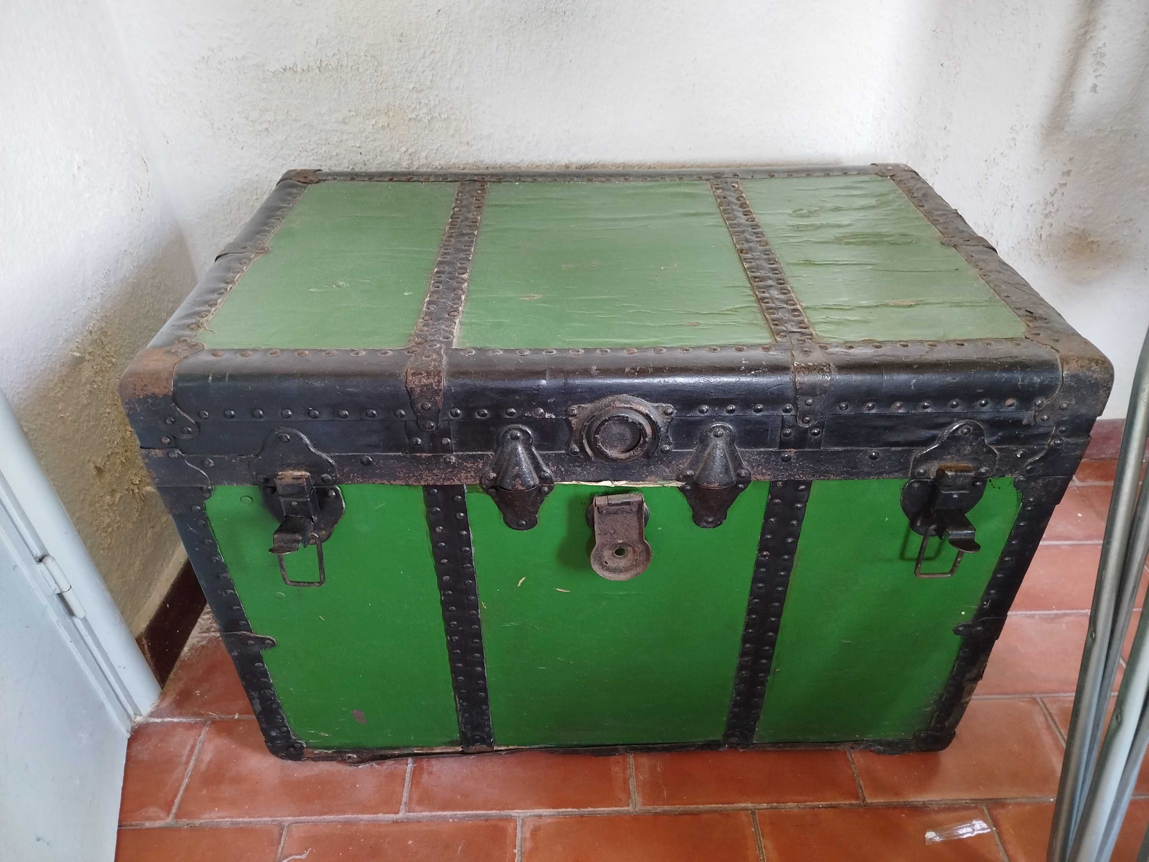 Arca antiga para restaurar