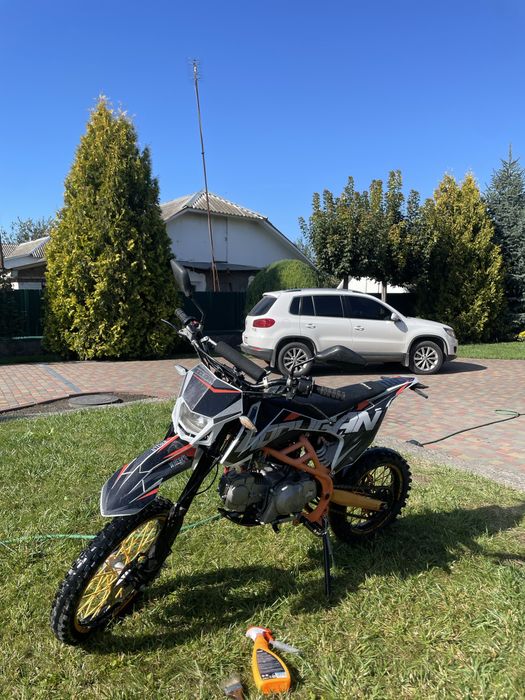 Geon X-Ride 125 на доках