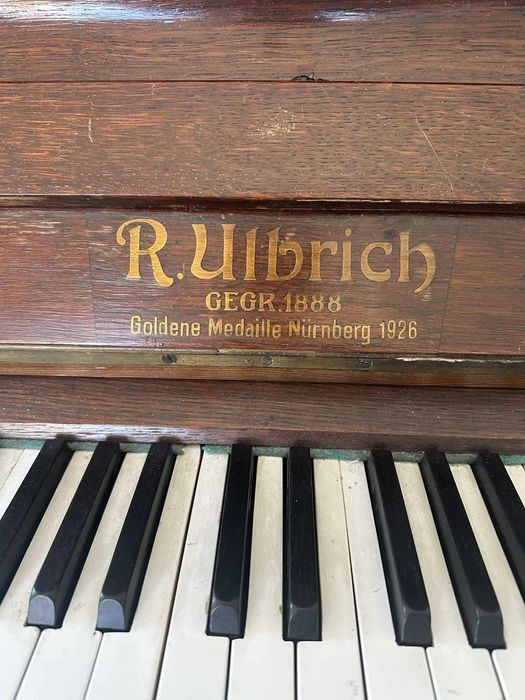 Pianino sprawne zabytkowe R Ulbrich 1926