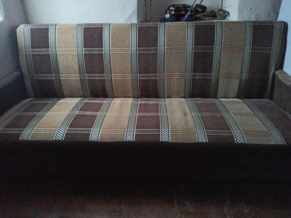 Продам диван б/у