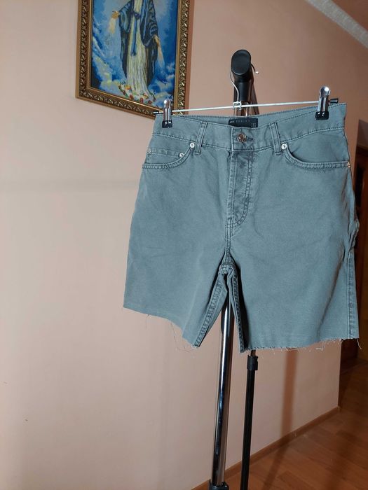 Шикарні графітові шорти від Asos