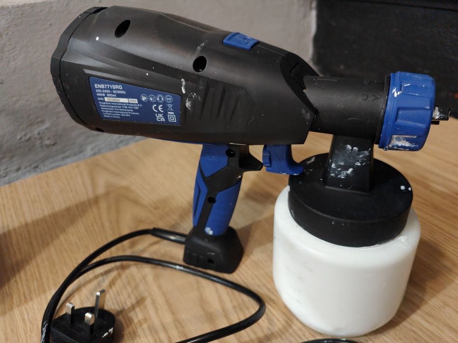 Pistolet malarski Energer 400W