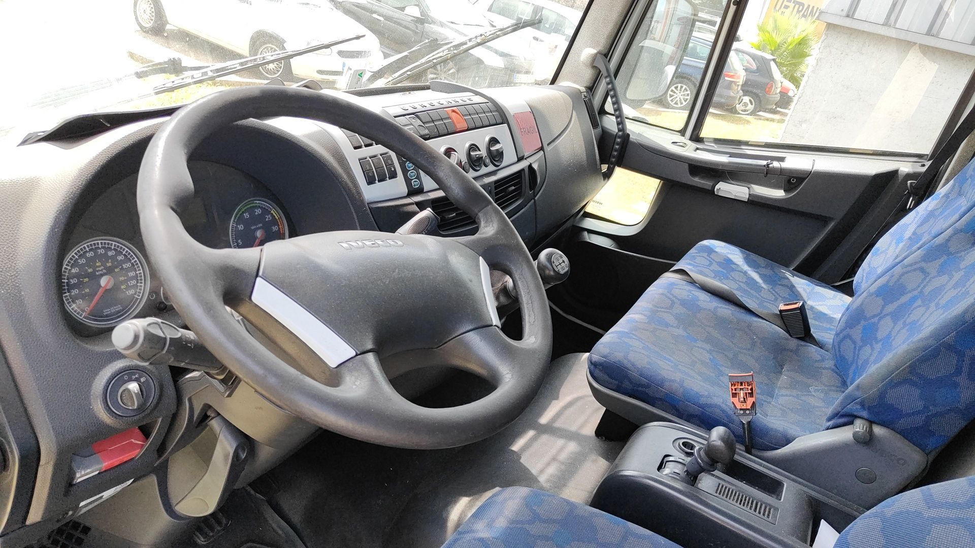 Camião Iveco euro