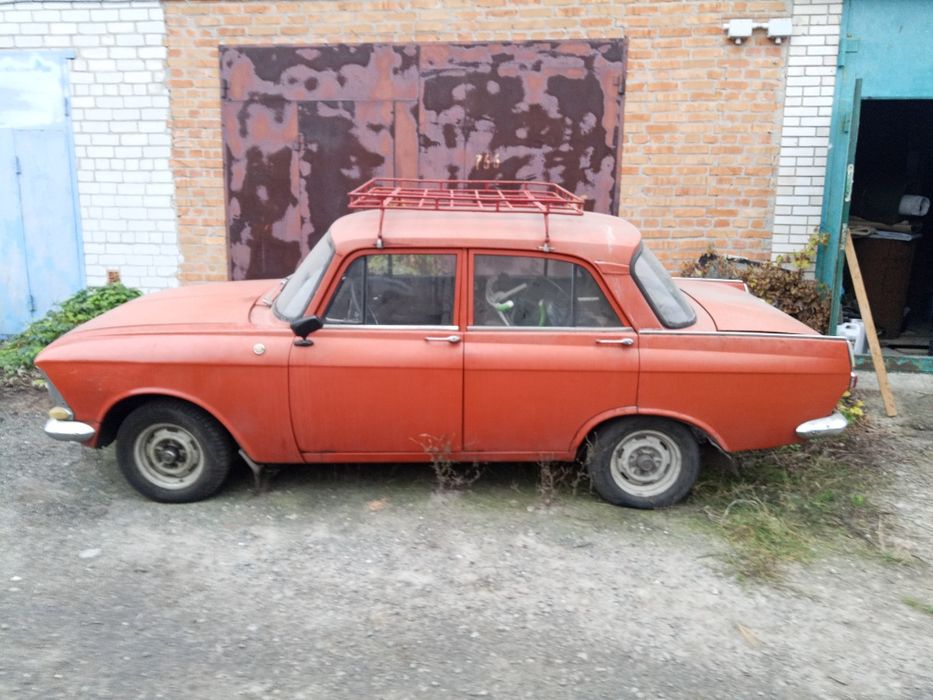 Москвич гаражний недорого