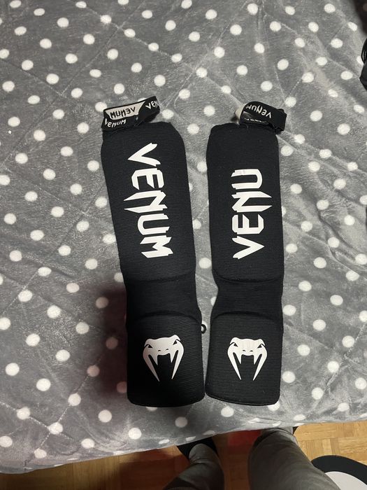 Caneleiras meia da venum