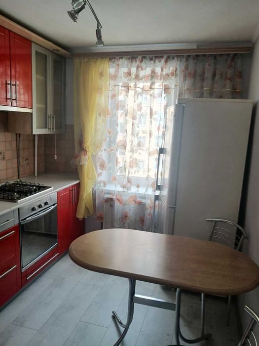 здам квартиру на Урожаї