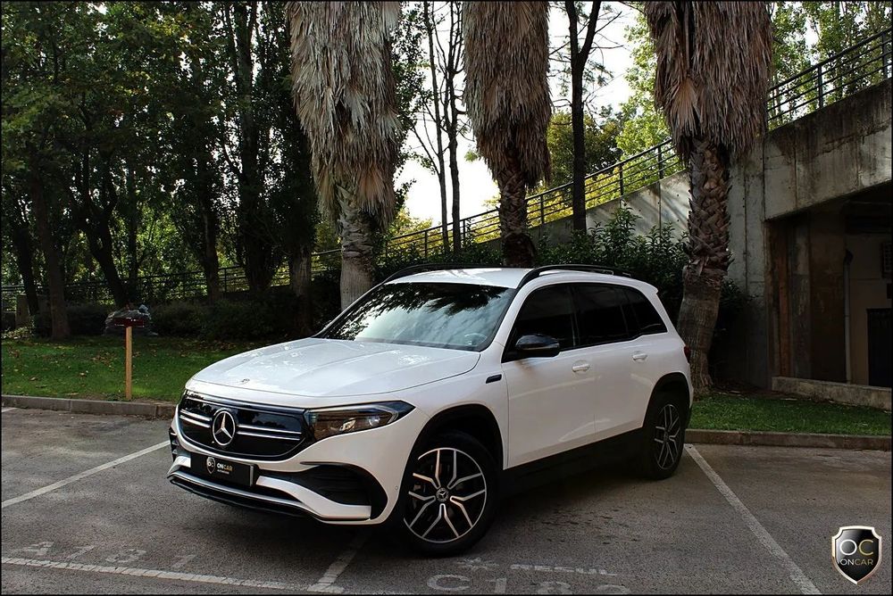 Mercedes-Benz EQB 300 4Matic AMG Line