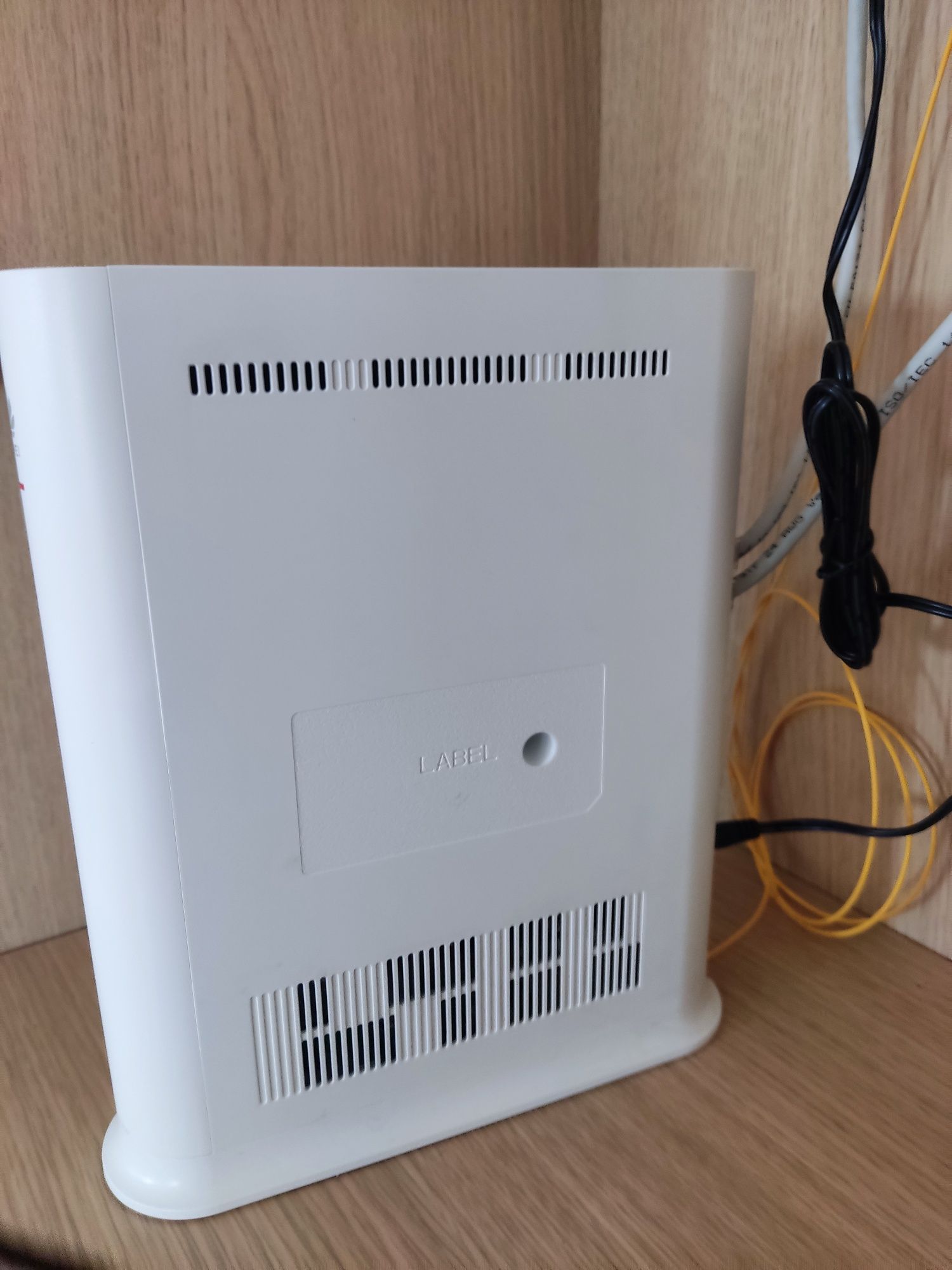 Router branco da Huawei