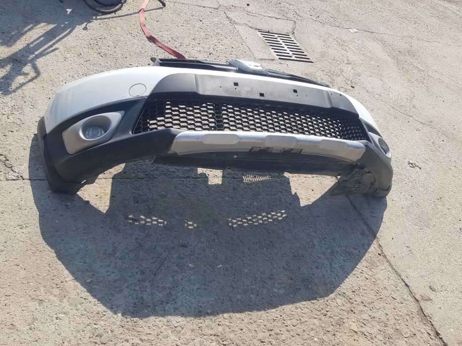 DACIA SANDERO II STEPWAY бампер  перелній  12-16 рік