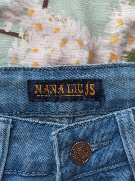 Продам джинси nana liu