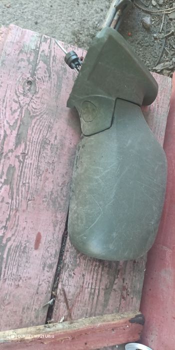 Дзеркало ніва 21214