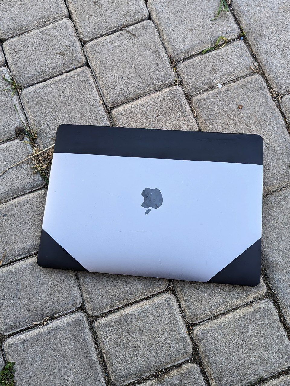 MacBook pro 2017 8/256 124 цикл