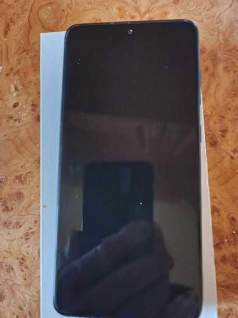 Samsung Galaxy S21 FE idealny grafitowy