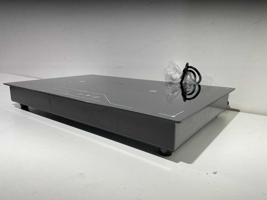 Индукционная плита настольная и встраиваемая  Klarstein Deejay 3500 Вт