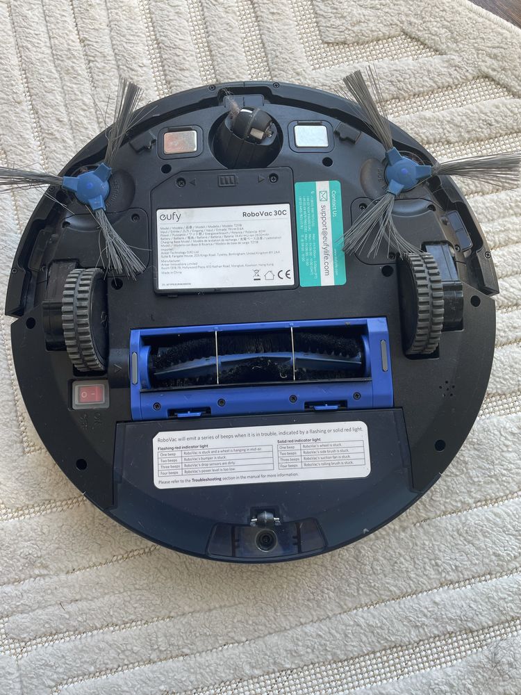 Aspirador robo Eufy robovac 30C