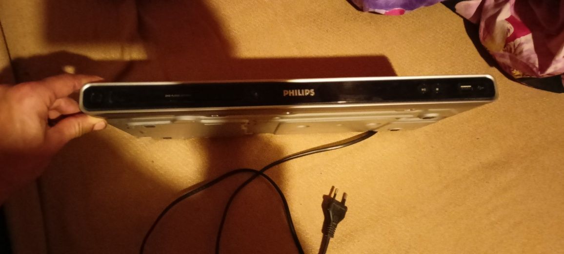 CD DVD odtwarzacz Philips CD DVD DVP 5990