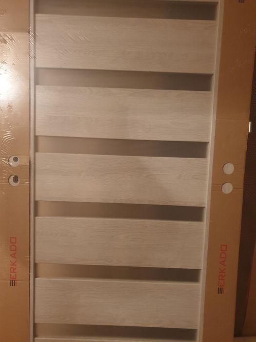 Drzwi 90 Erkado     .