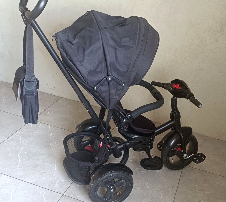 Дитячий  трьохколісний велосипед